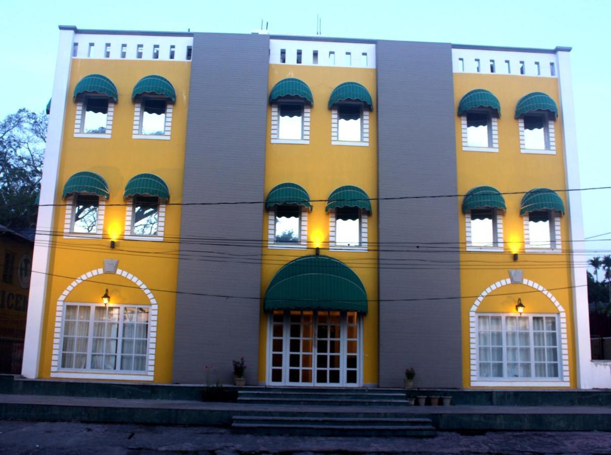 Hotel Diviyum Manor Port Blair Exterior foto