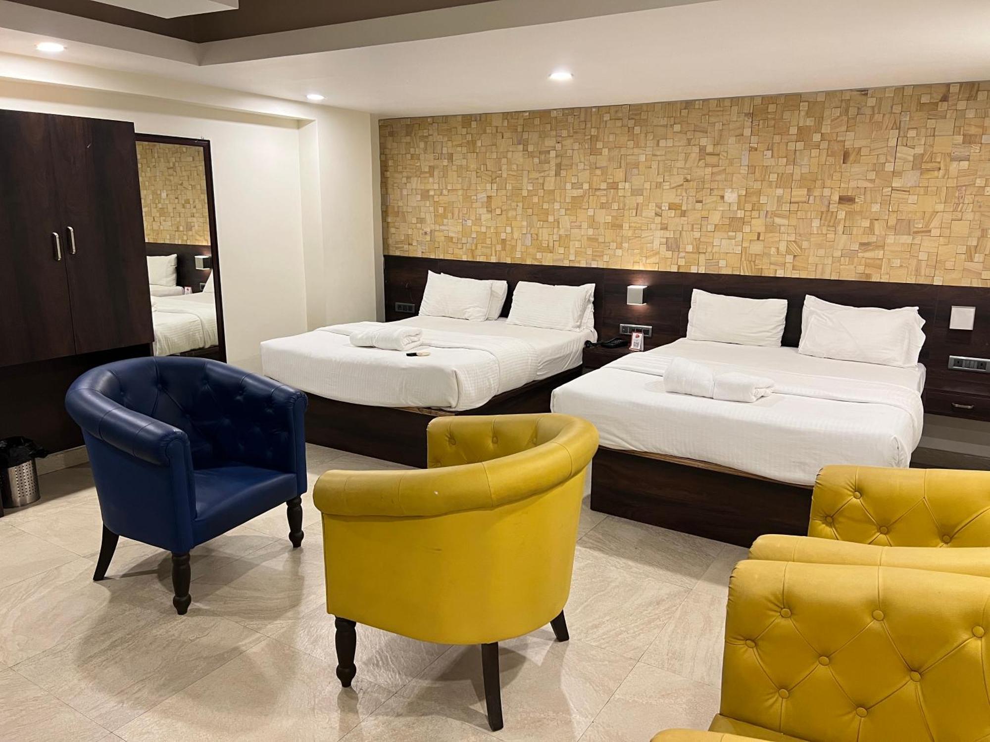 Hotel Diviyum Manor Port Blair Exterior foto